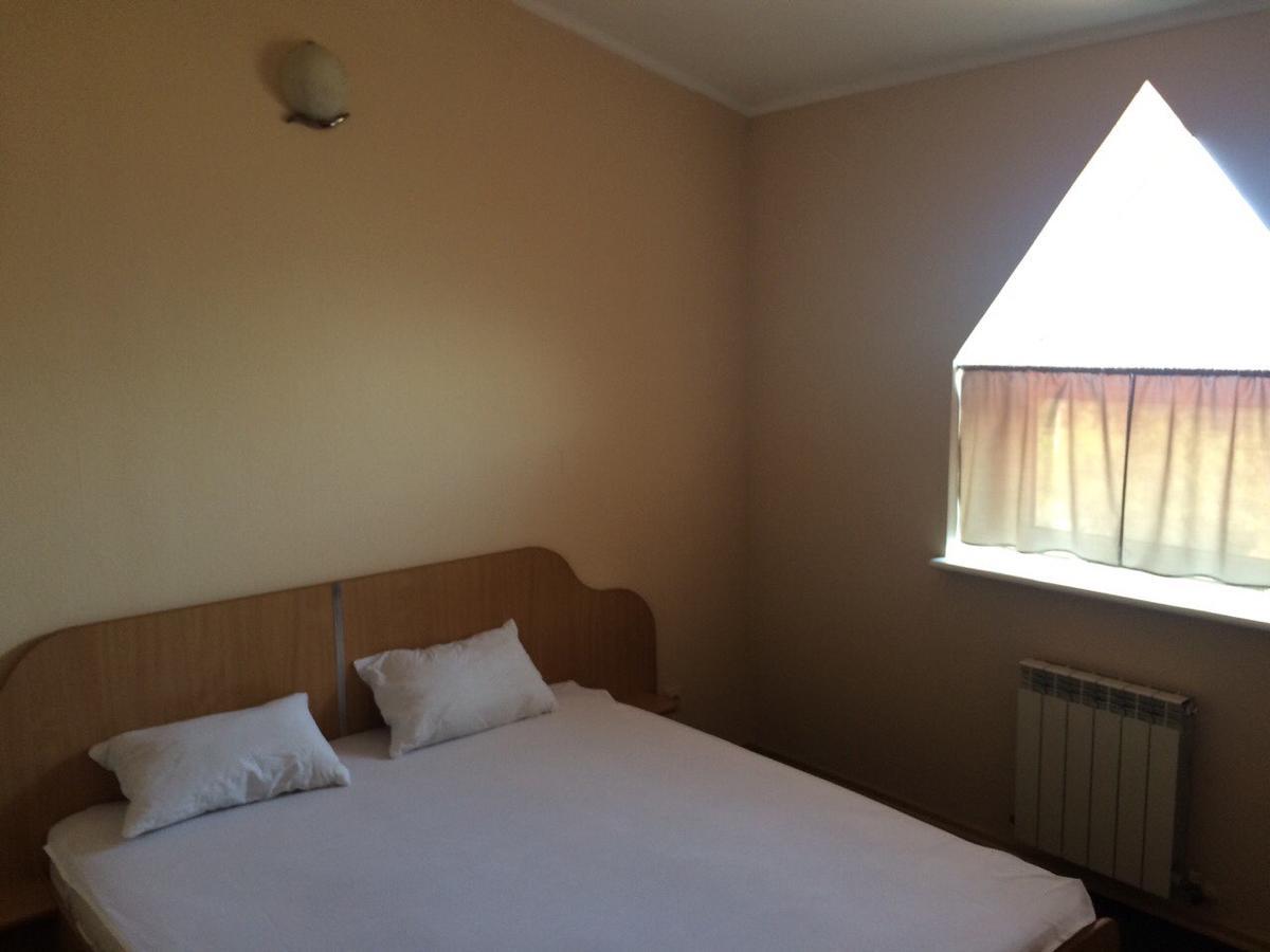 קריבוי רוג Hostel מראה חיצוני תמונה